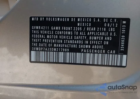 2013 Volkswagen Jetta 2.5L Se z USA, uszkodzony, nr VIN 3VWDP7AJ3DM217989